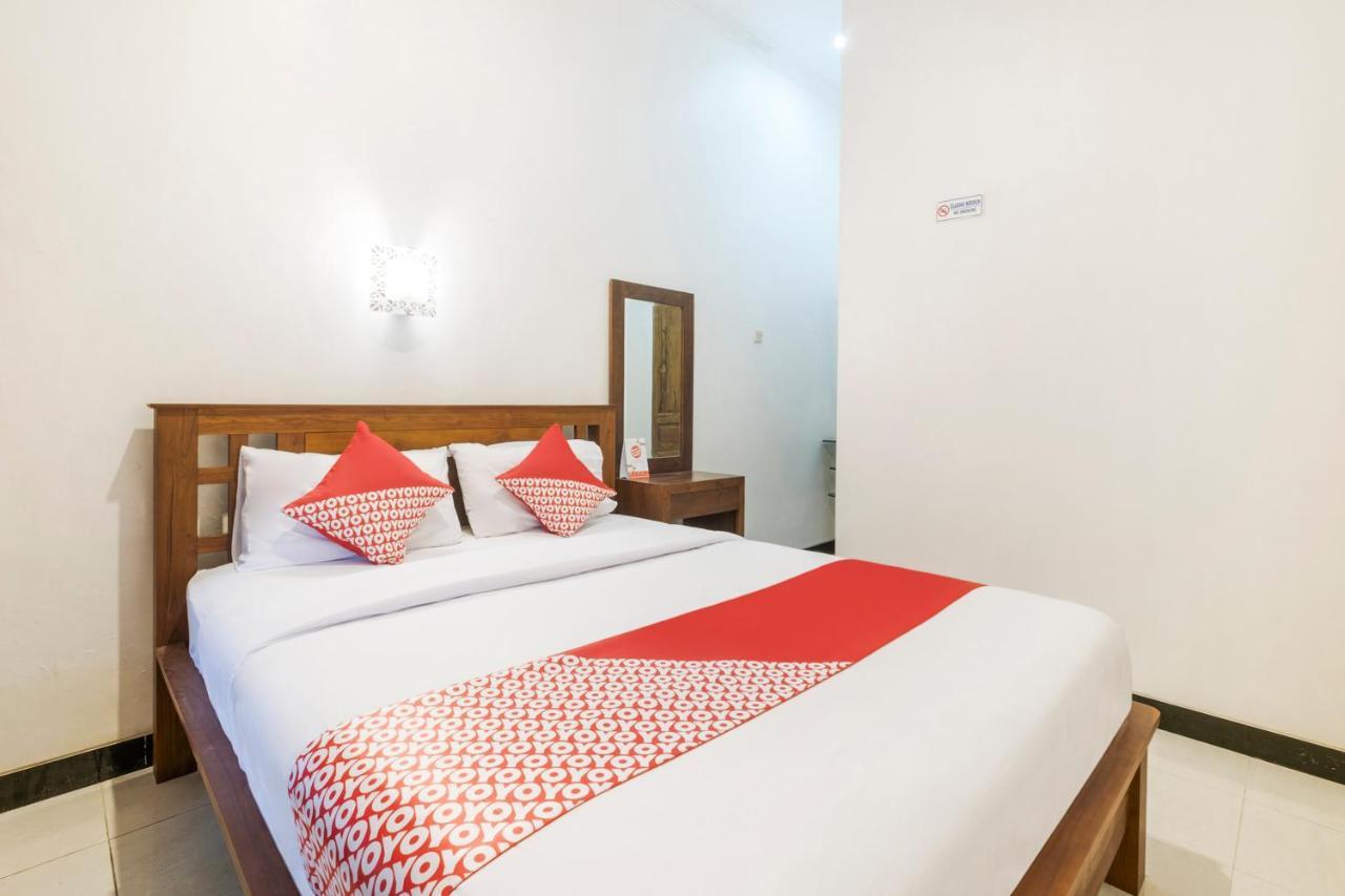 Hotel Oyo 3267 Omah Suryo 2*